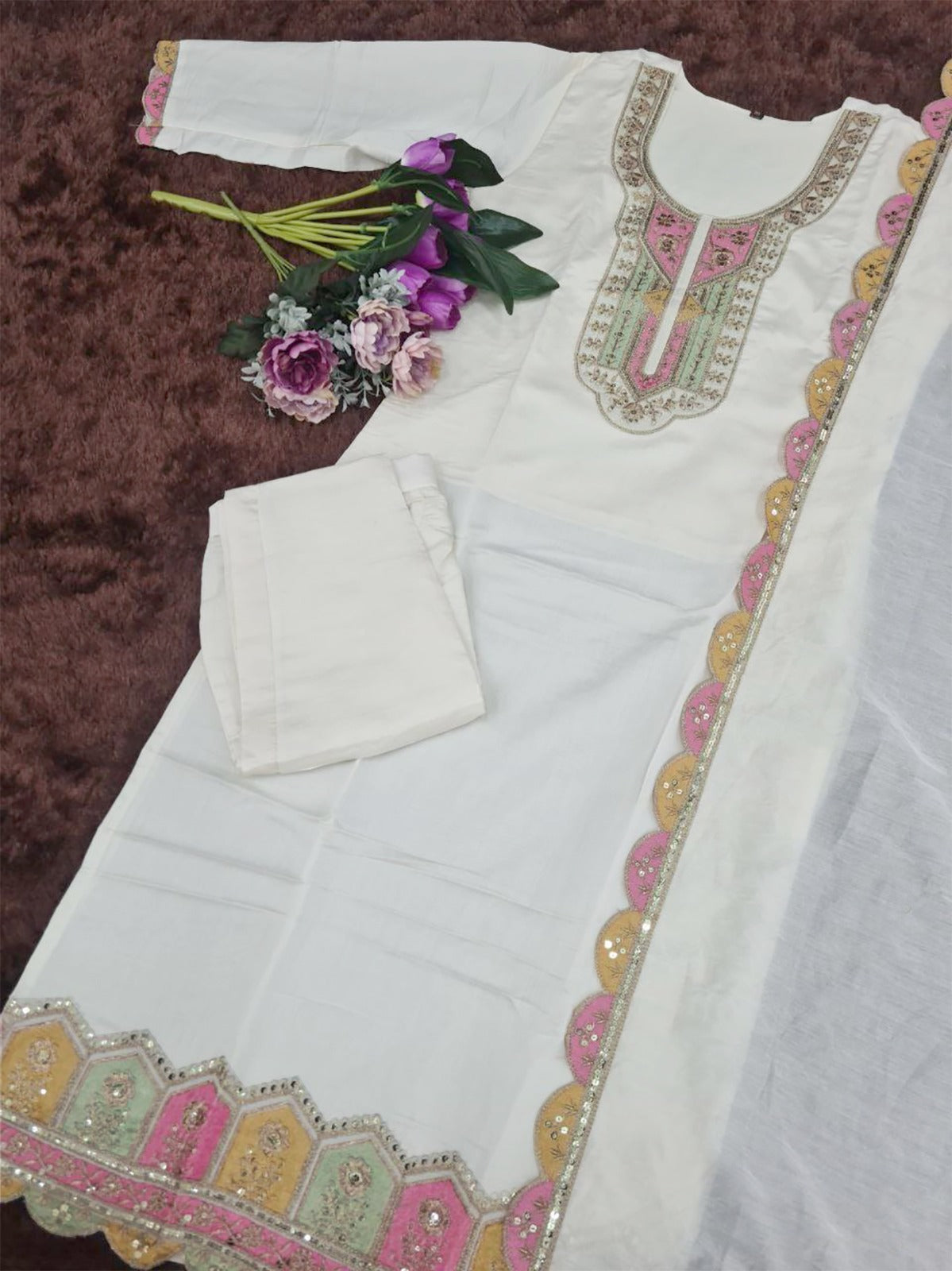 White Milano Woman Silk Kurta Pant Dupatta Set