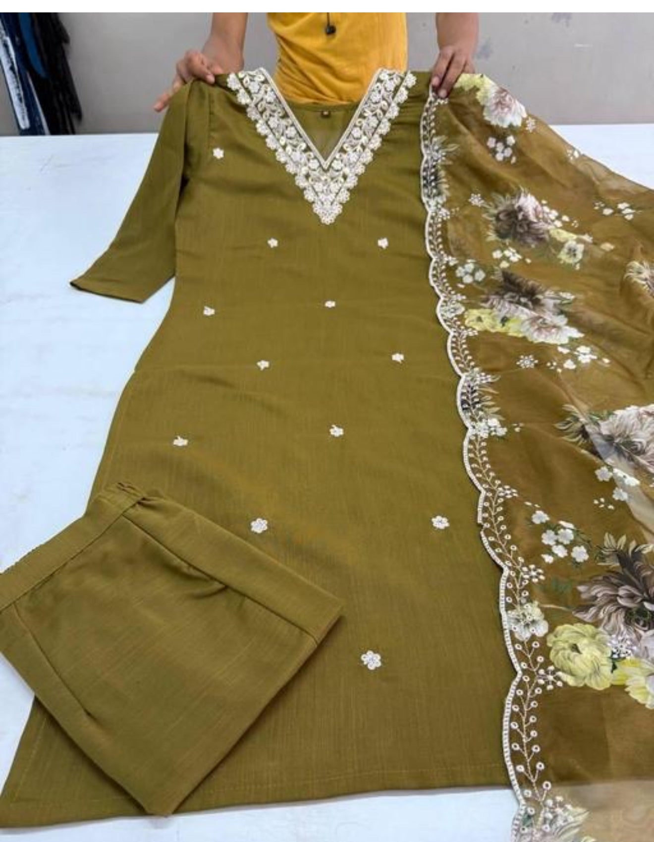 Orriya fancy Reyon Slub Kurta Set with Dupatta