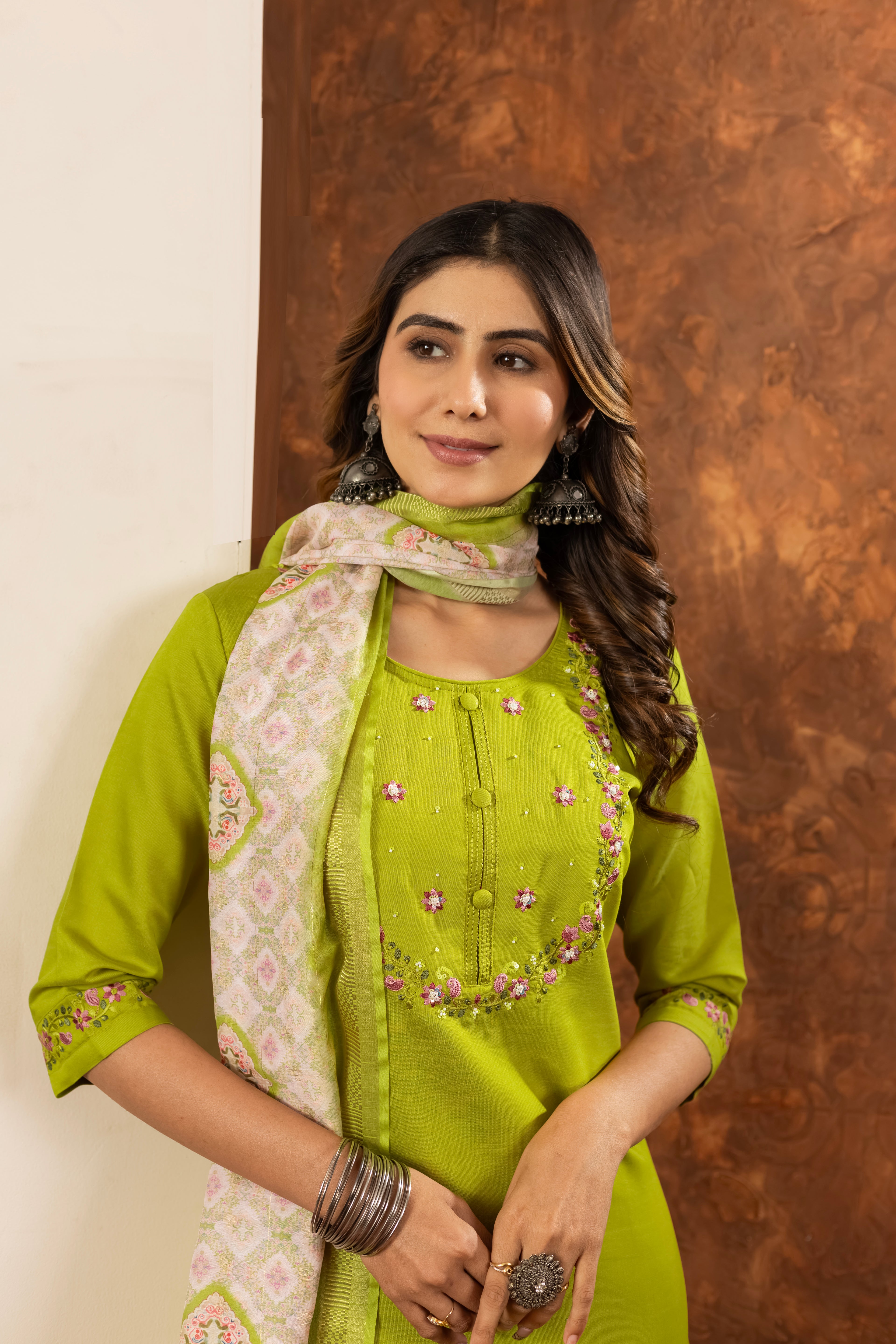 Parrot Green