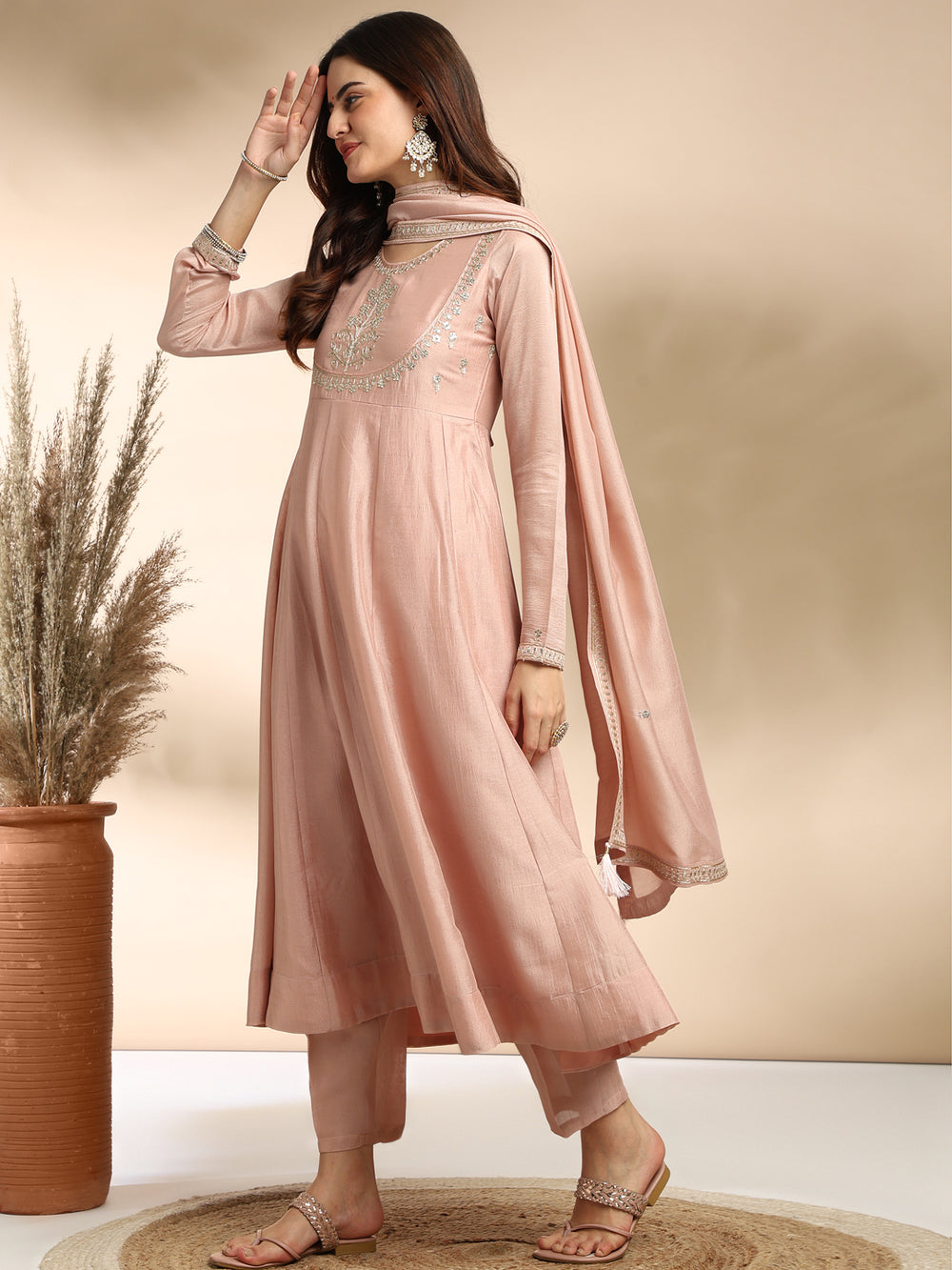 Primium Lightwear Women Silk Blend Kurta Pant Dupatta Set