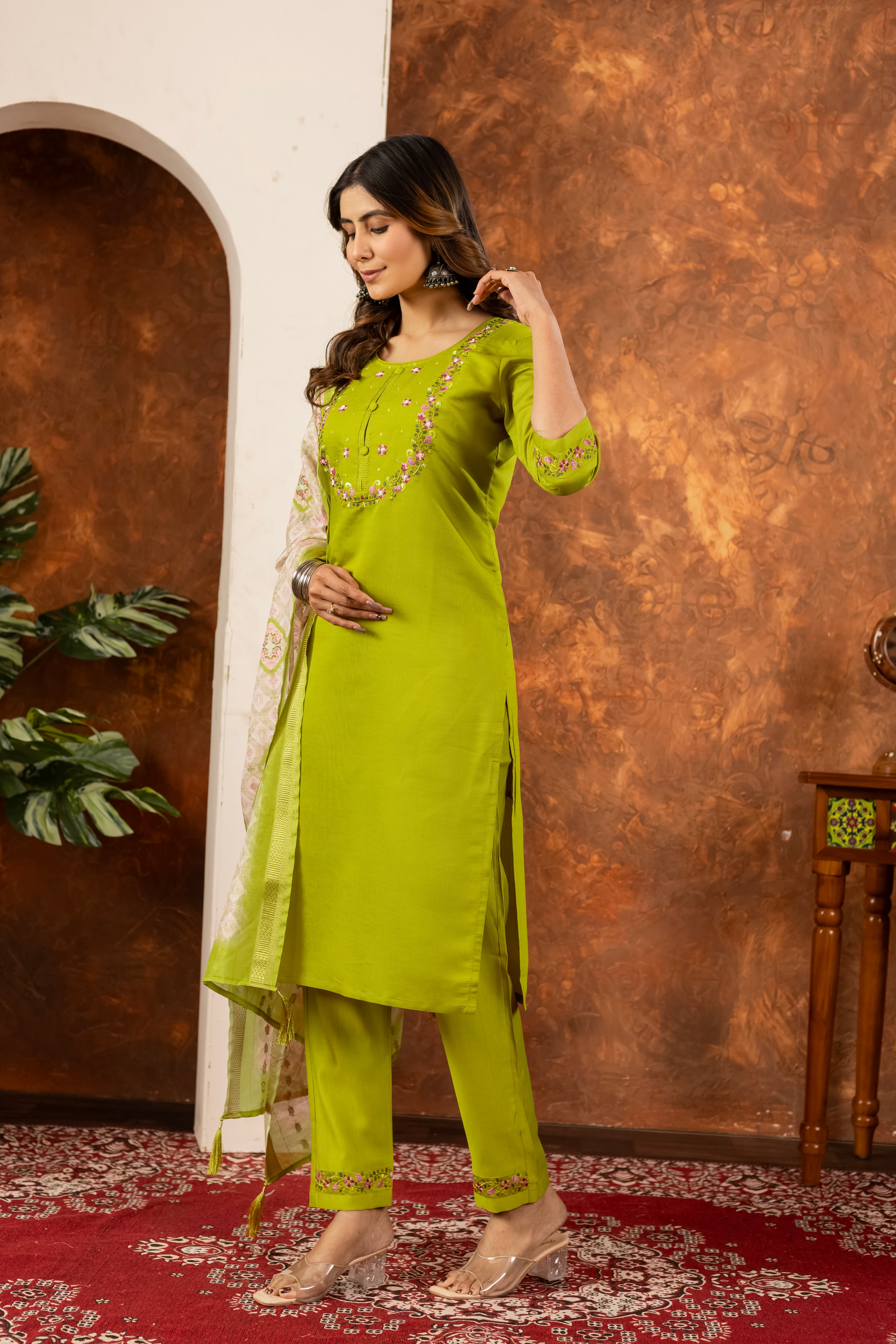 Parrot Green