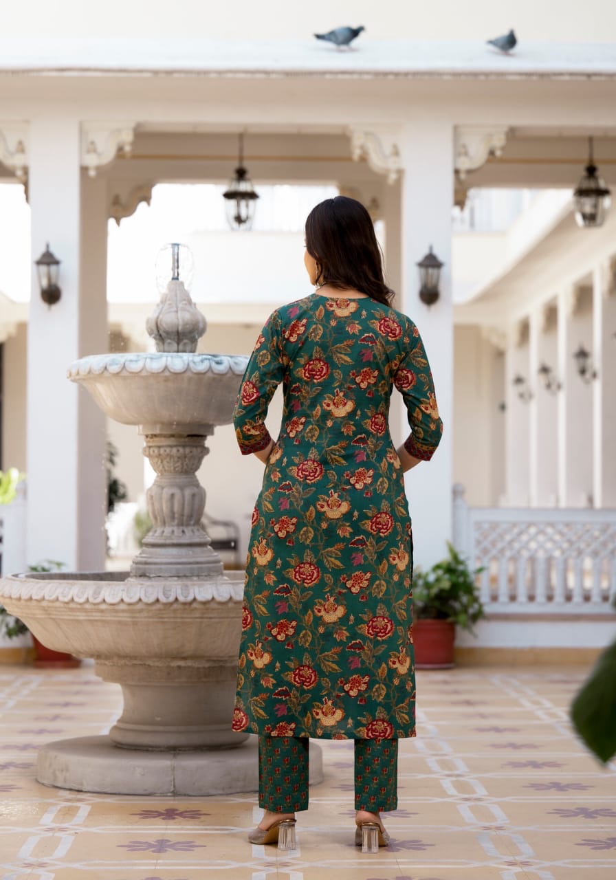 Floral Printed Knee Length V Neck Kurti And Pant Set With Printed Dupatta