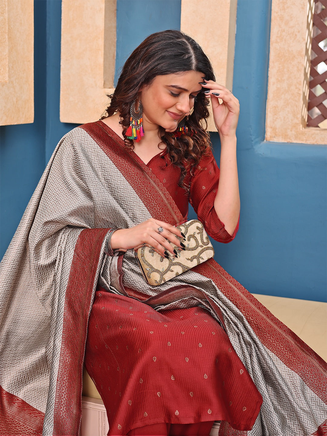 Women Jacquard Mannat  Kurta Pant Dupatta Set