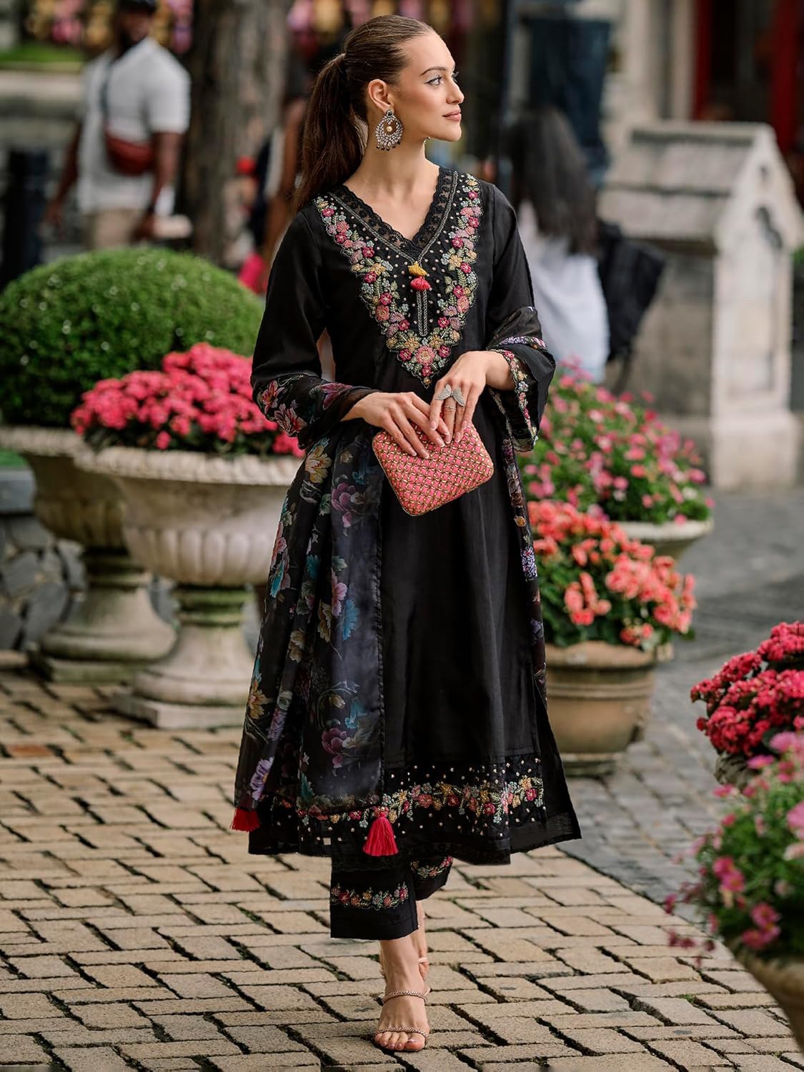 Eternal Grace – Black Kurta with Floral Dupatta