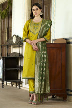 Embroidered Kurta Set with Banarasi Zari Woven Dupatta