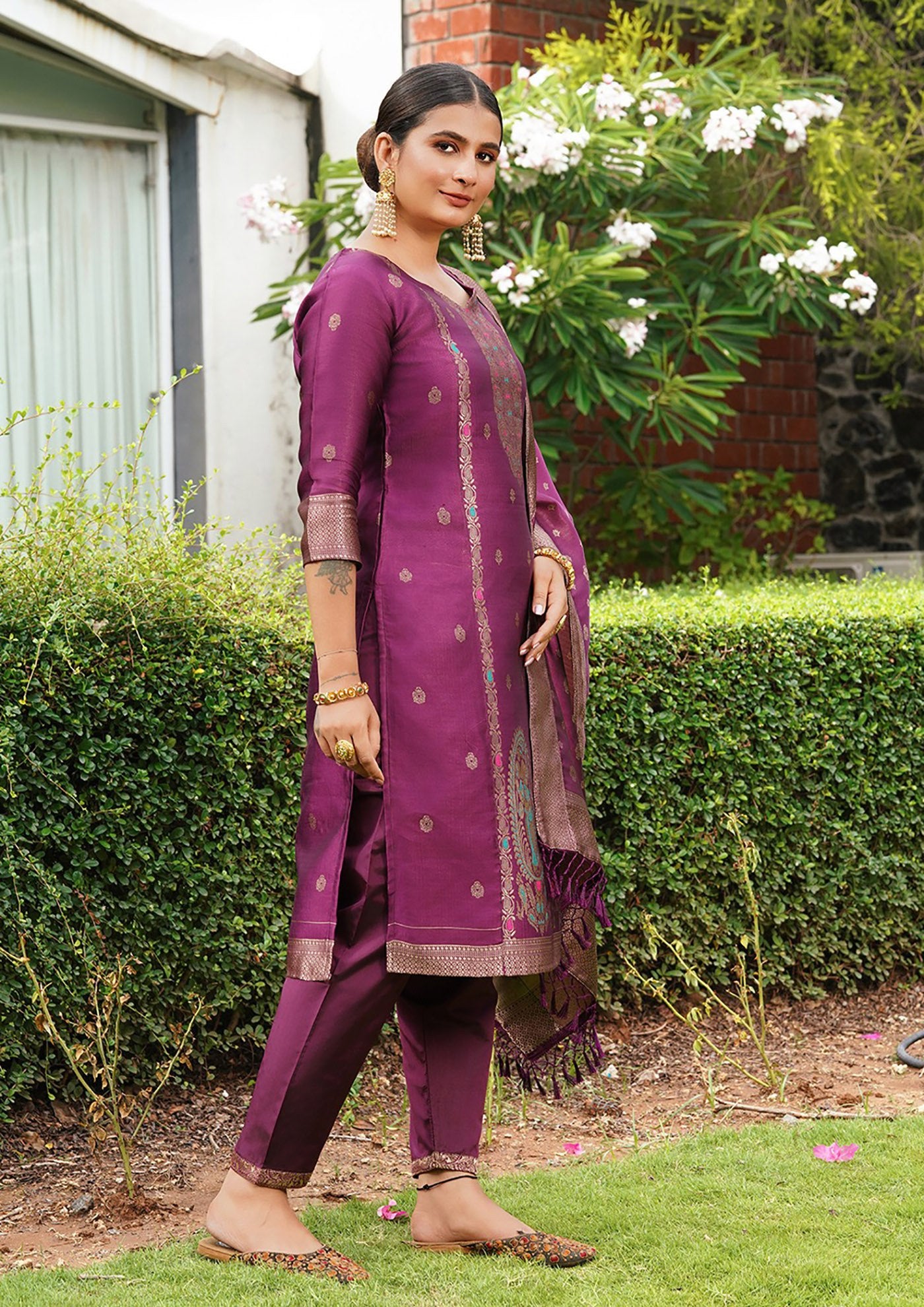 Women’s Wine Purple Embroidered Silk Kurta Pant Set with Dupatta