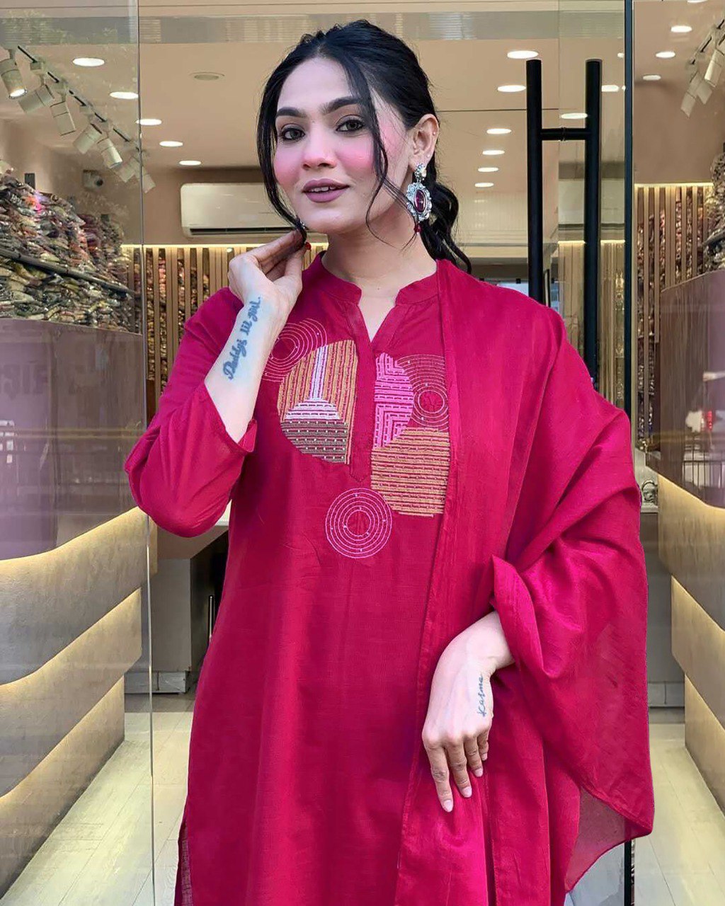Festive Pink  Kurta Set with Geometric Embroidery