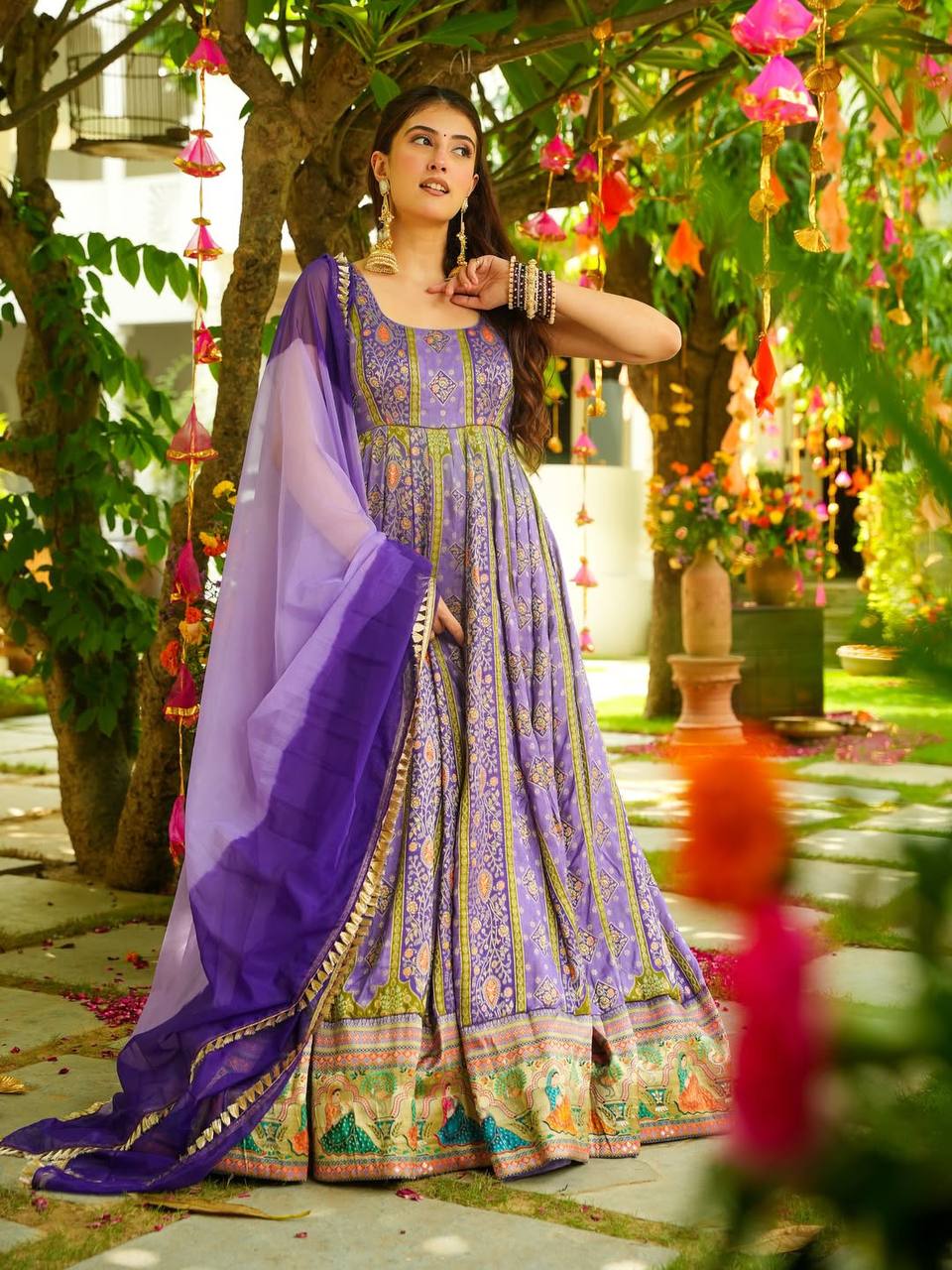 Heavy Chinon Silk Designer Party Wear Gorgeous Look