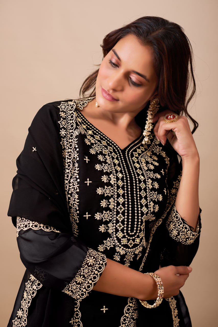 FESTIVAL SPECIAL DESIGNER HEAVY EMBROIDERY SEQUENCE WORK TOP PENT WITH DUPATTA SET