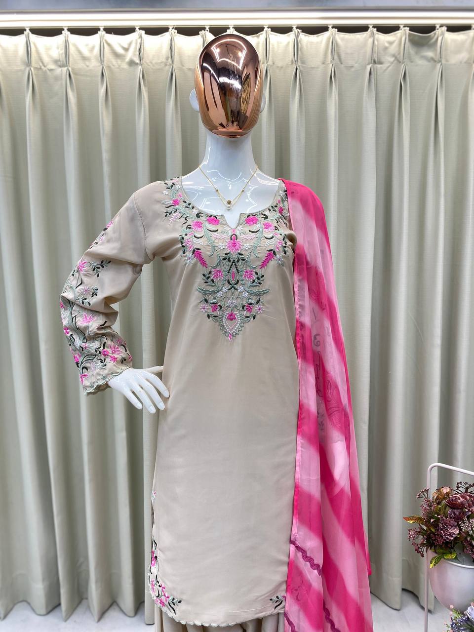 FESTIVAL SPECIAL PRIMIUM HEAVY EMBROIDERY SEQUENCE WORK TOP PENT WITH DUPATTA SET (Copy)