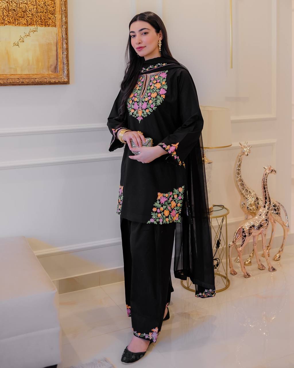 ELEGENT WEAR EMBROIDERED TOP WITH 2 SIDE POCKETS WITH PLAZZO AND DUPPATA