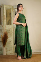 Emerald Green Kurta Set with Subtle Geometric Weaves
